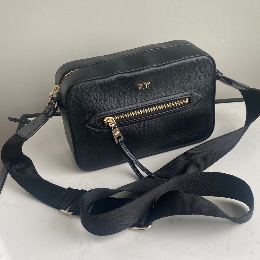 DKNY' Chelsea Dome Small Faux black Leather Zip-Top Crossbody